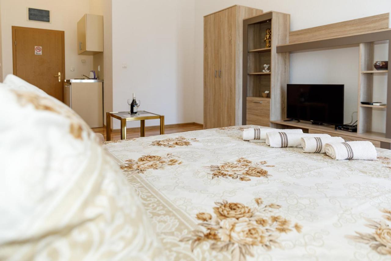 Vila Nikezic Sutomore Exteriör bild