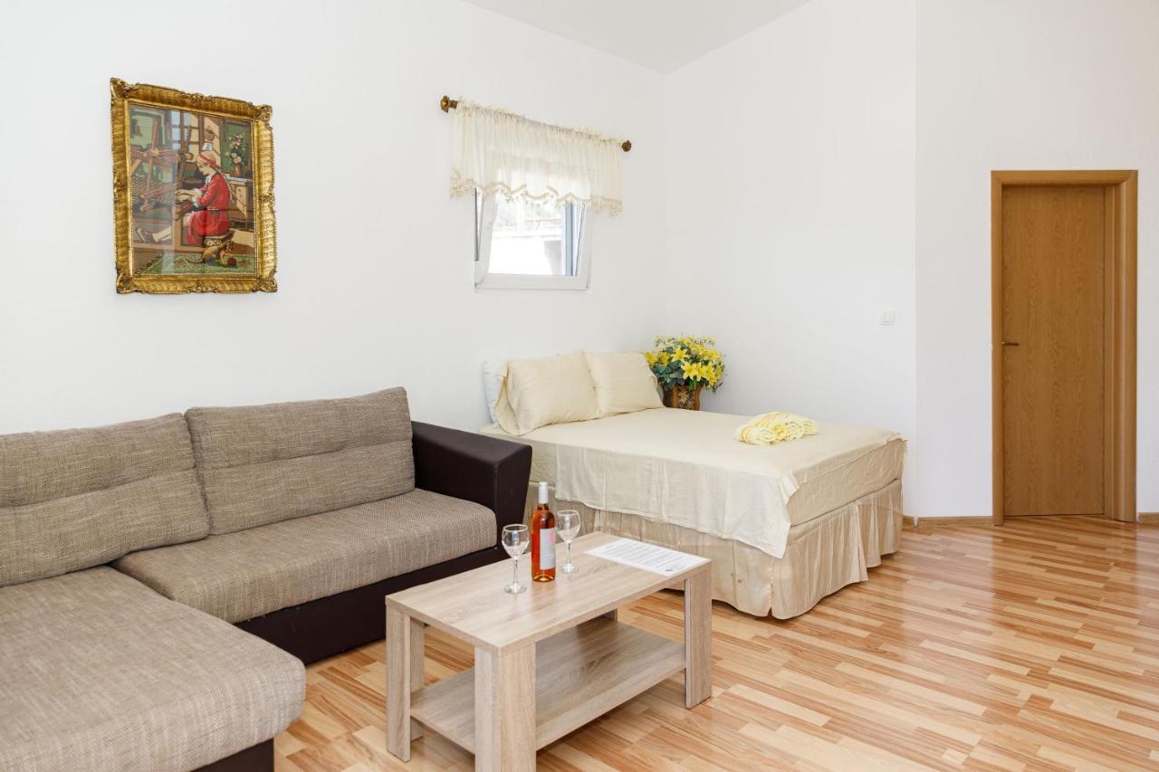 Vila Nikezic Sutomore Exteriör bild