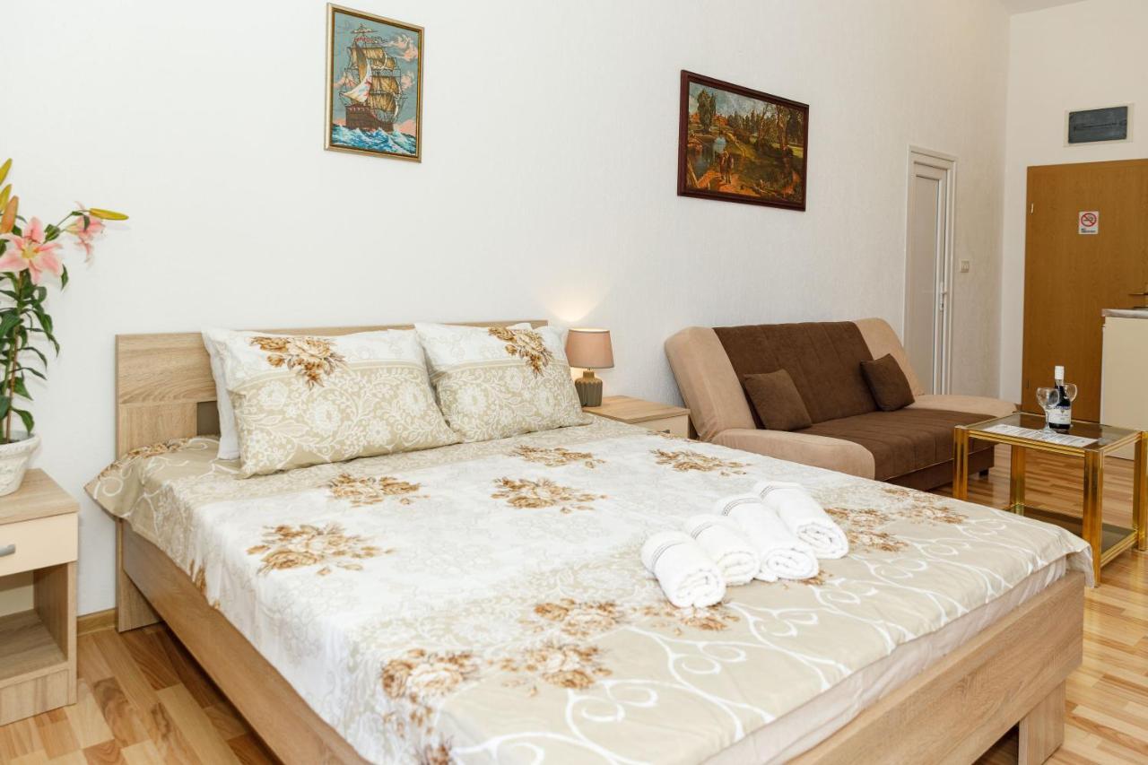 Vila Nikezic Sutomore Exteriör bild